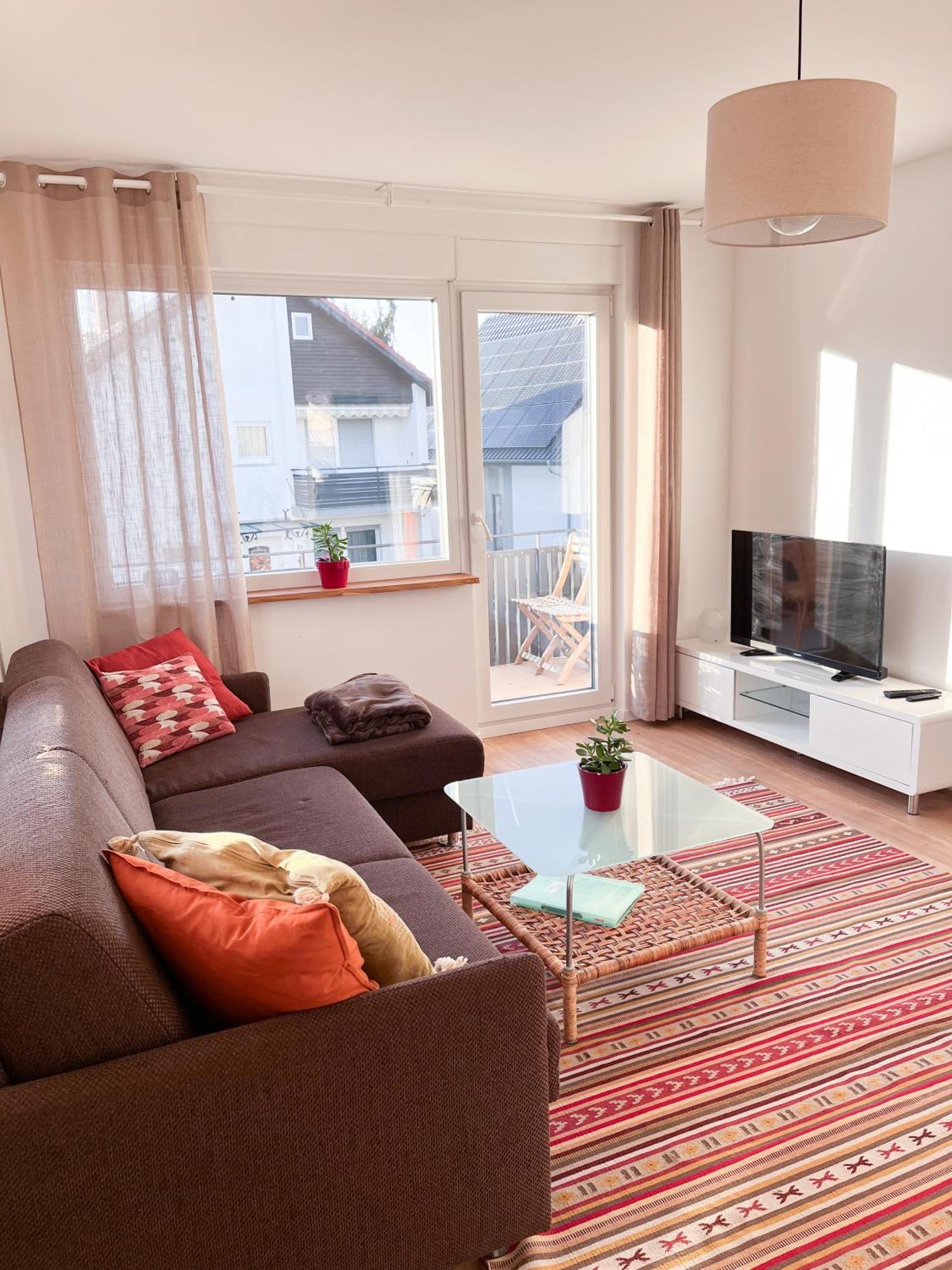 Helle Und Gemuetliche Ferienwohnung In Lorsch Bagian luar foto